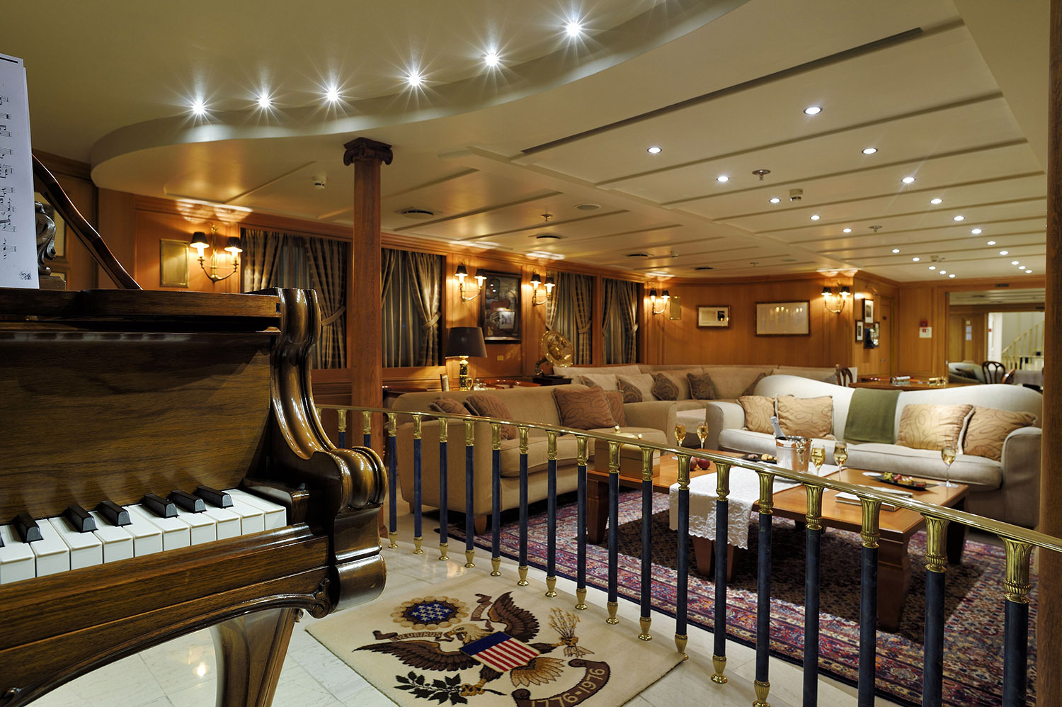 onassis yacht christina interior